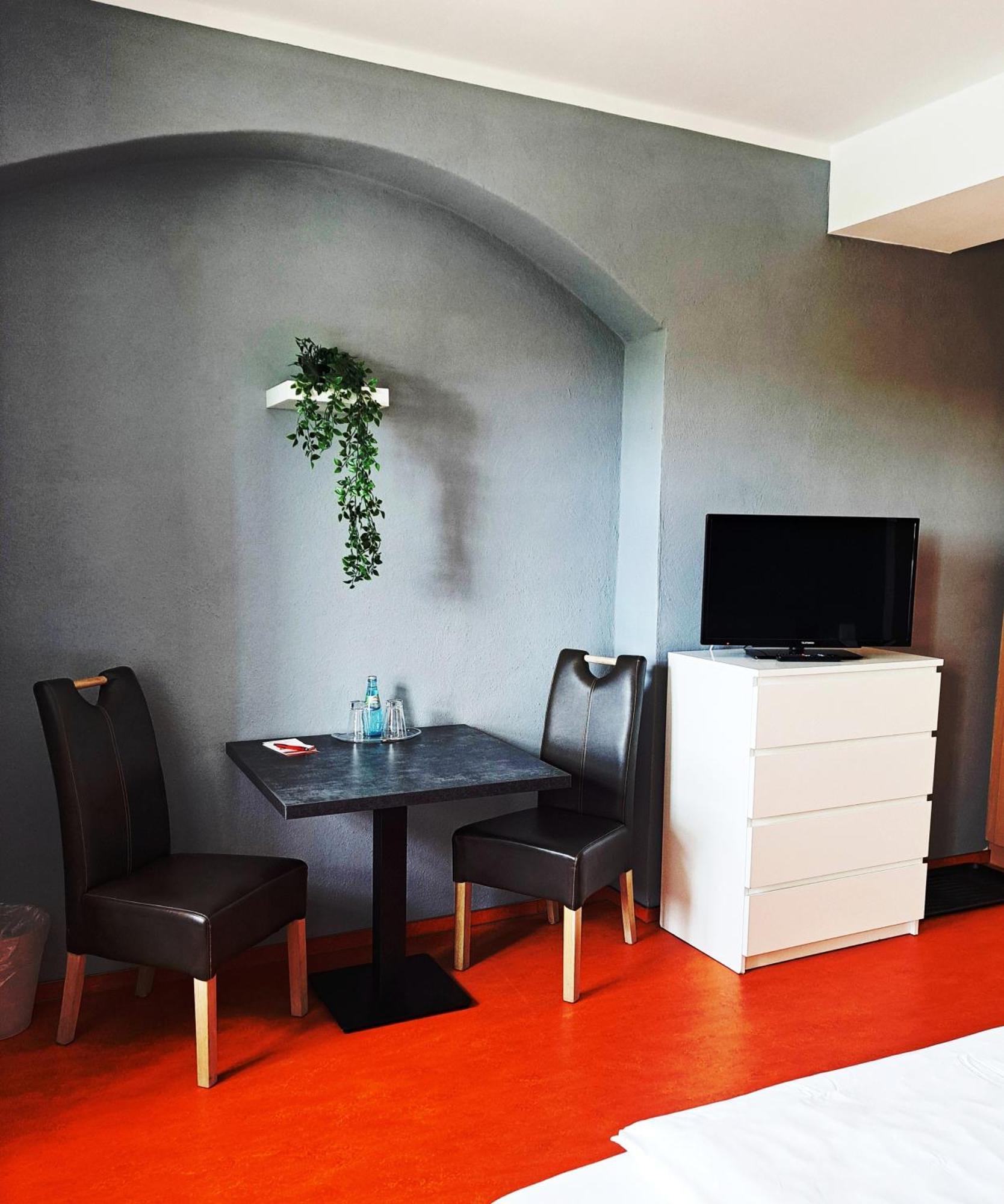 באד דירנברג Hotel Altes Salzamt מראה חיצוני תמונה