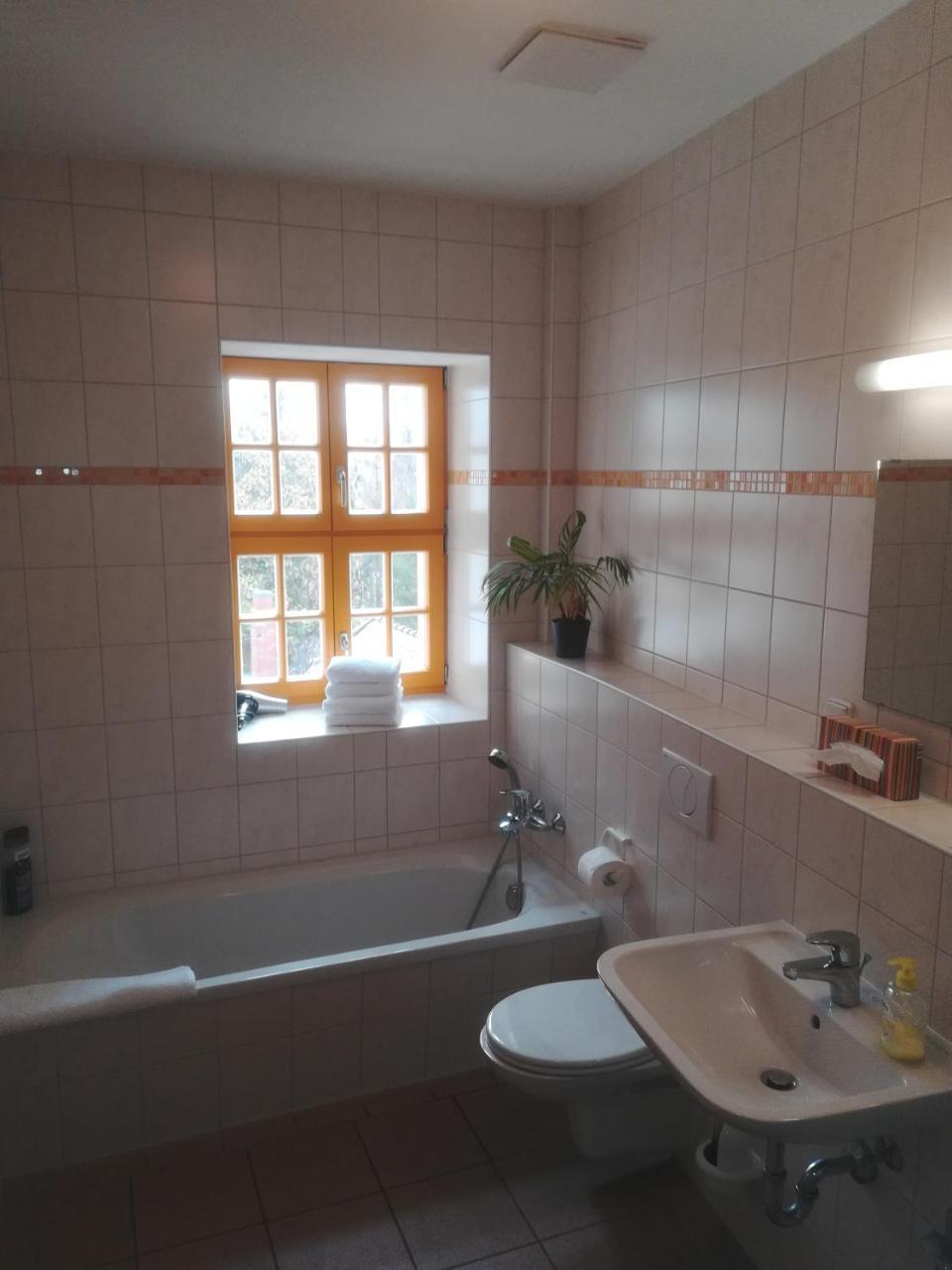 באד דירנברג Hotel Altes Salzamt מראה חיצוני תמונה